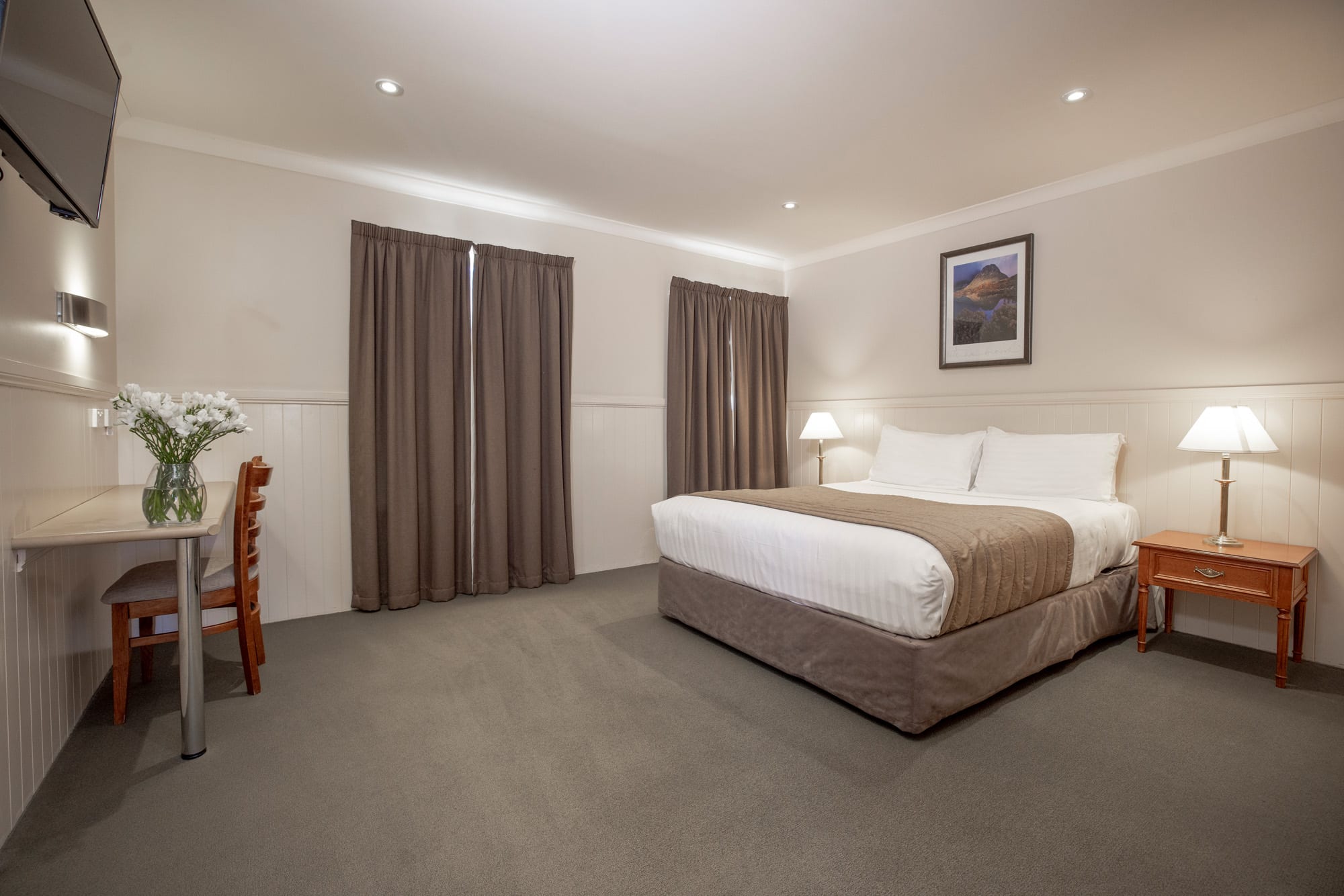 One Bedroom Apartment
