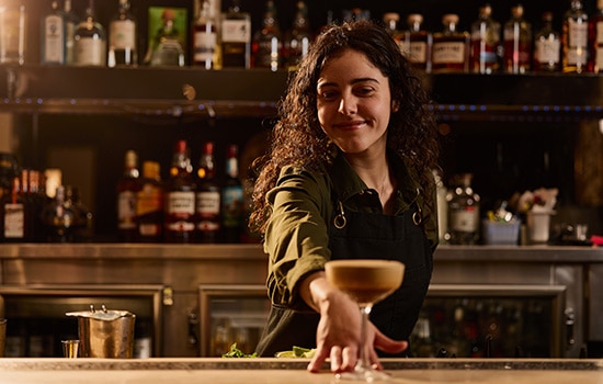 mar2-1376_animated-gallery-eat-and-drink-toni-bar3-550x350